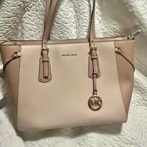 Michael Kors Voyager Medium Two-Tone Crossgrain Leather Tote Bag